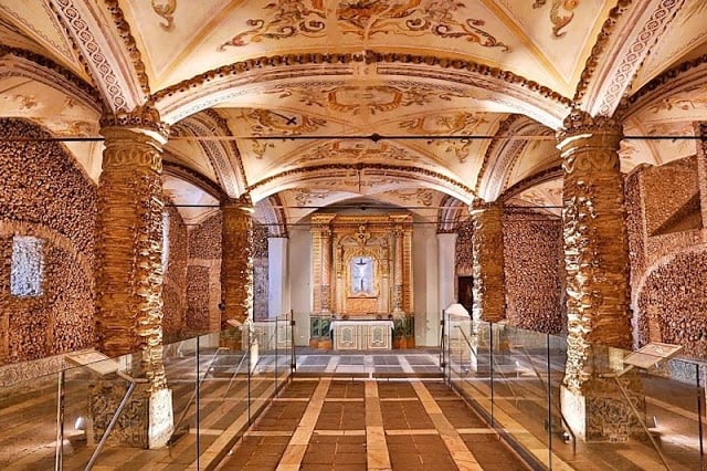 Capela dos Ossos em Évora