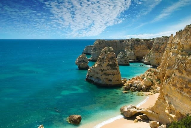 Praia da Marinha no Algarve