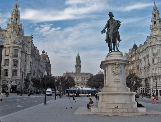 Avenida dos Aliados no Porto