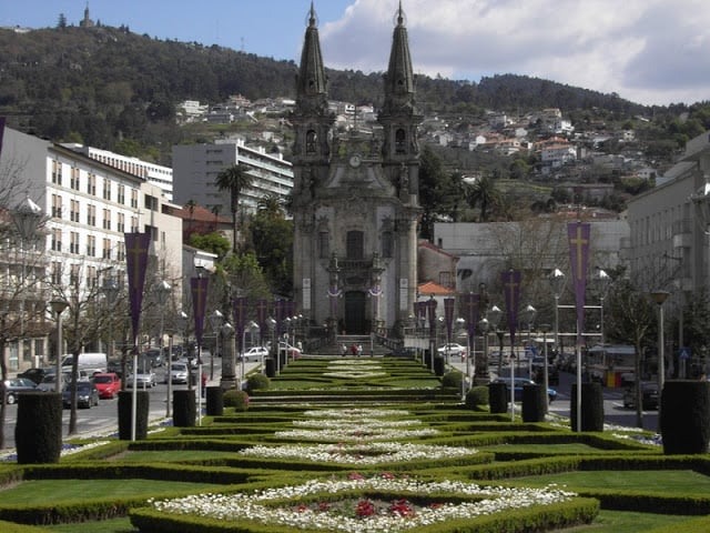 Igreja de Nossa Senhora da Consolação e Santos Passos em Guimarães