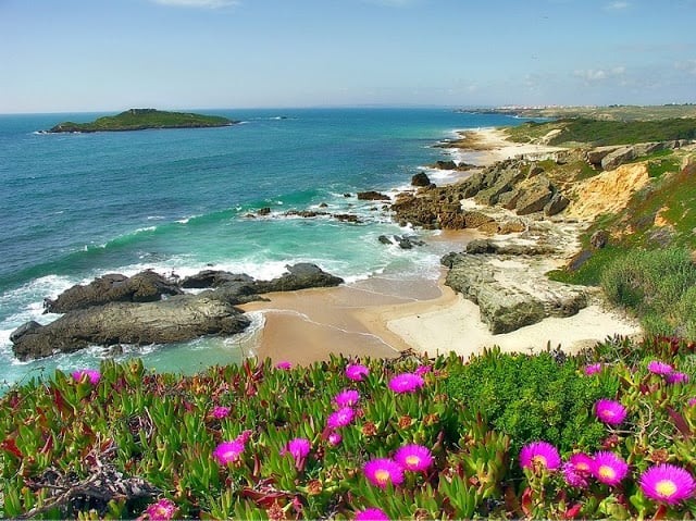 Praia da Ilha do Pessegueiro - Alentejo