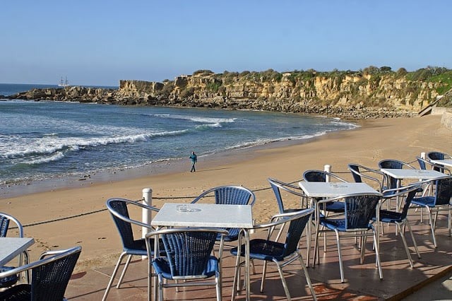 Restaurantes na Praia de São Pedro do Estoril