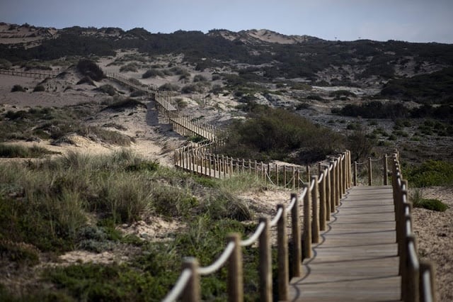 Rampa de acesso Praia da Cresmina