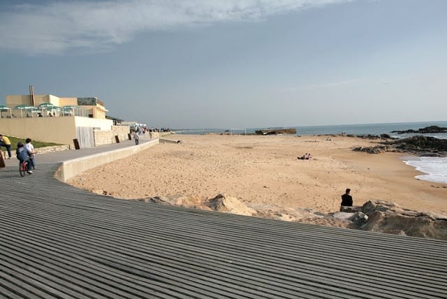 Praia do Castelo do Queijo no Porto