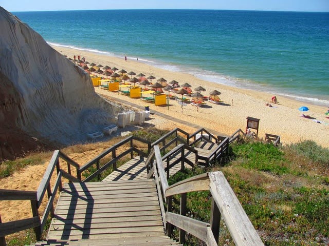 Acesso à Praia da Falésia