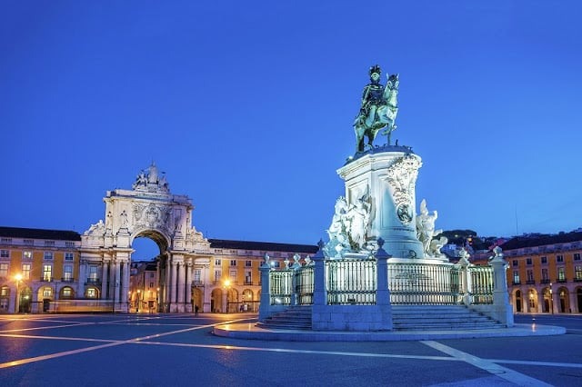 Praça do comércio em Lisboa: janeiro