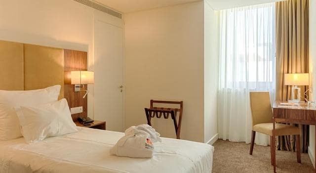 Quarto Hotel Premium Porto Downtown