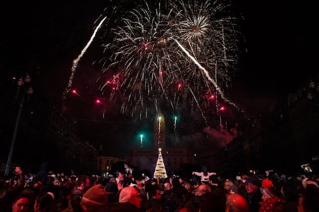 Fogos de artifício na Avenida dos Aliados