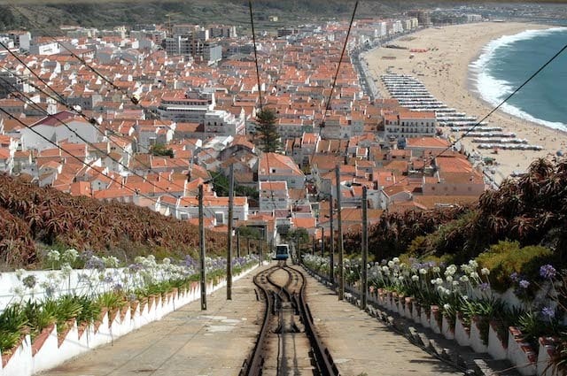 Praia da Vila e Elevador