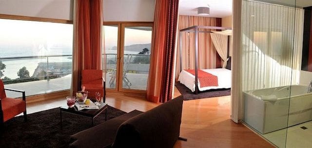 Hotel Miramar Sul em Nazaré - quarto