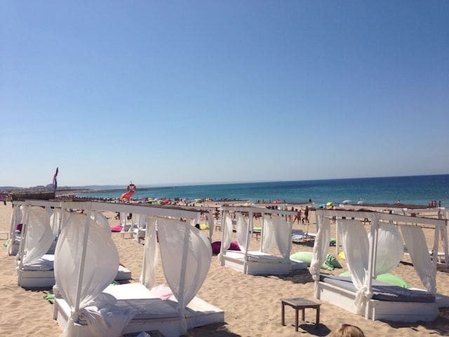 Bar na Praia de São João - Costa da Caparica