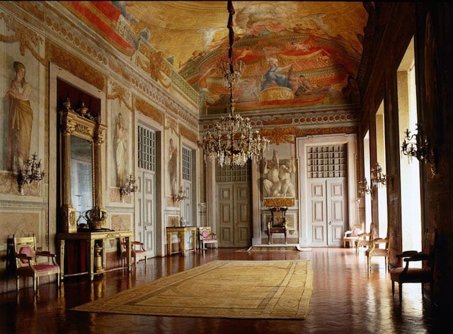 Sala do Trono no Palácio Nacional de Mafra