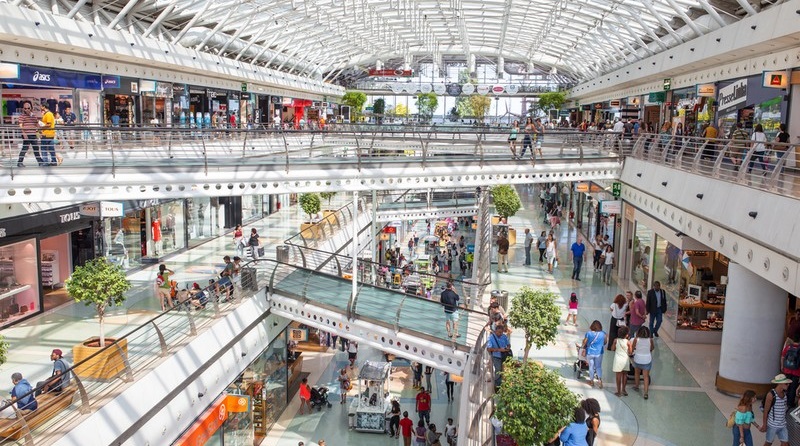 Compras em shopping de Lisboa