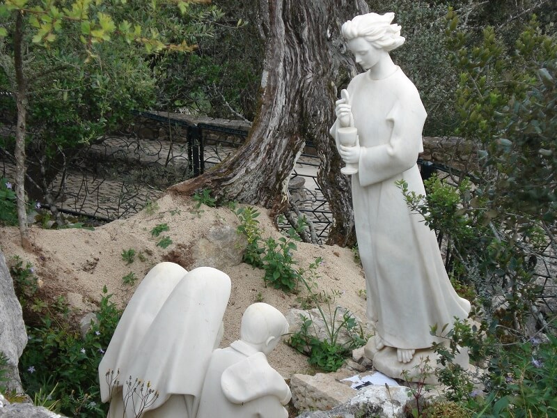 Estátua dos pastorinhos em Fátima