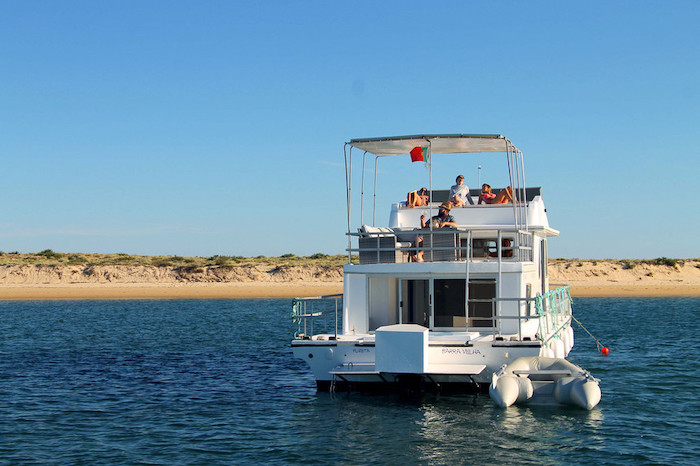 Passeio de barco no Algarve