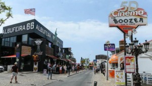 Bares em Albufeira - Rua da Oura