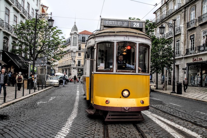 Elétrico 28E em Lisboa