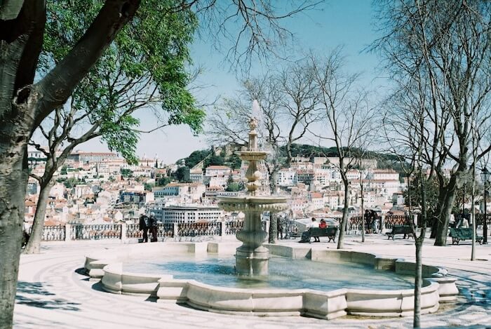 Fonte no Jardim de São Pedro de Alcântara em Lisboa