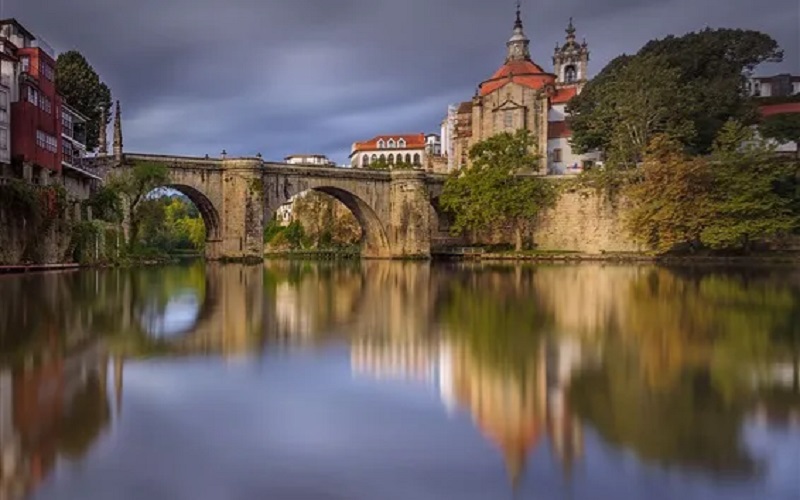 Cidade de Amarante e rio Tâmego