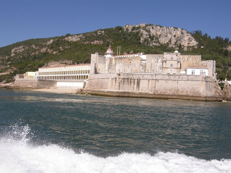 Forte de Santiago do Outão em Setúbal