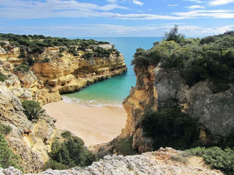 Praia das Fontainhas