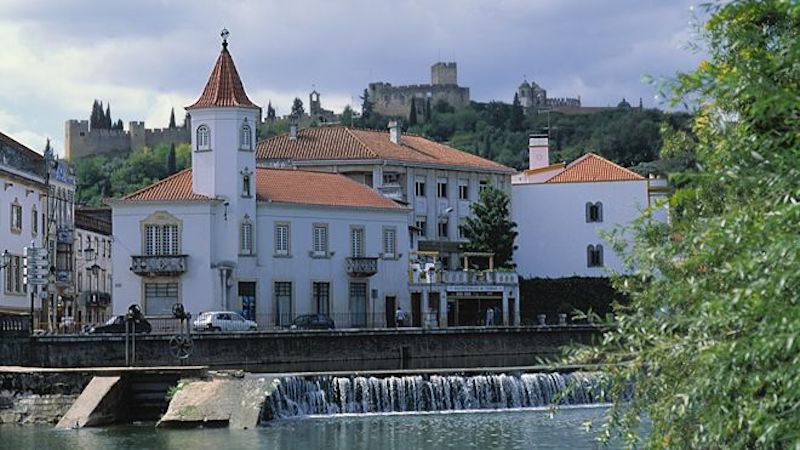 Passeio pelo centro histórico de Tomar