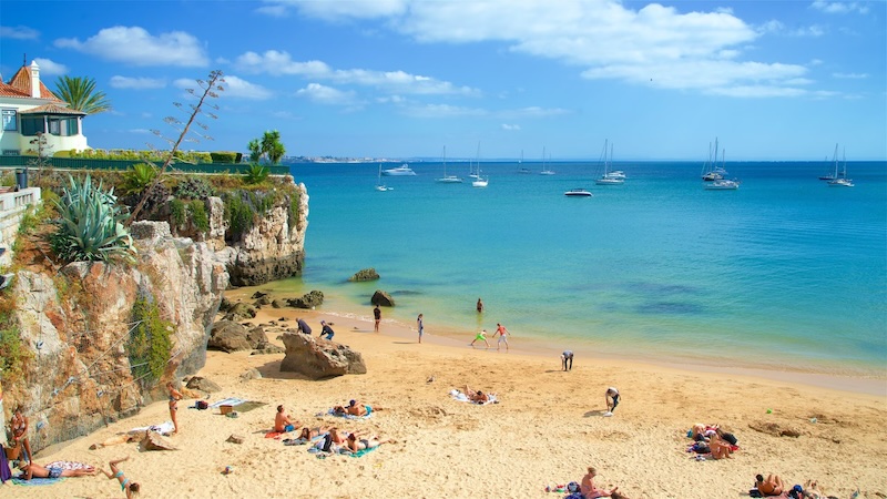 Praia da Rainha em Cascais